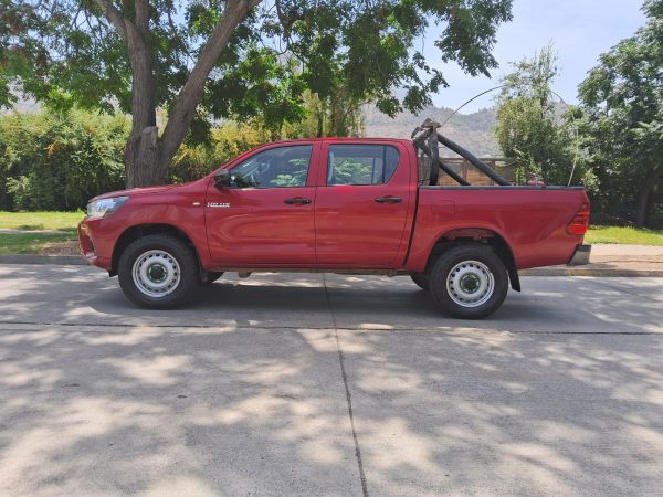 Toyota Hilux 4x4 MT Diesel #REF63 - Imagen 12