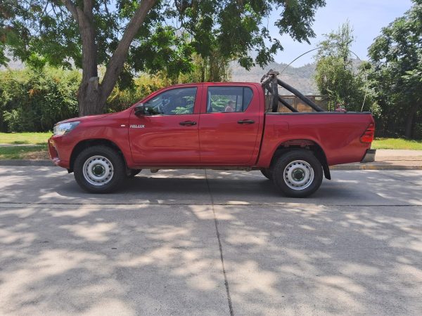 Toyota Hilux 4x4 MT Diesel #REF63 - Imagen 13