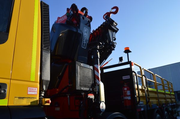 Iveco 2024 Trakker500 CV / AUT 8x4 con Grua Fassi F545 RA 2.28 15.000 KG/ NUEVO / - Imagen 5