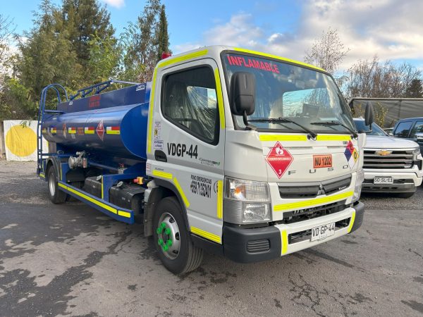 Camion Mitsubishi Canter 815 para Combustible / Capacidad 5.000L / Certificado 4x2 Ref#44 - Imagen 6