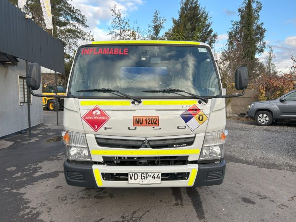 Camion Mitsubishi Canter 815 para Combustible / Capacidad 5.000L / Certificado 4x2 Ref#44 - Imagen 5