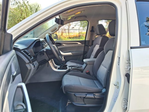 Maxus T60 DCAB 4x2 DX REF #NR39 - Imagen 32