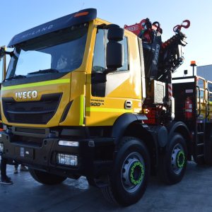 Iveco 2024 Trakker500 CV / AUT 8x4 con Grua Fassi F545 RA 2.28 15.000 KG/ NUEVO /